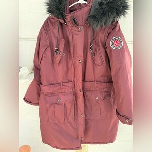 Roca Wear Burgendy Women’s Puffer Coat